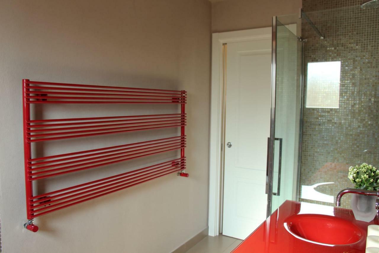 Tabacchi Luxury Apartment In Lucca Historical Center Near Toll Parking Exterior foto